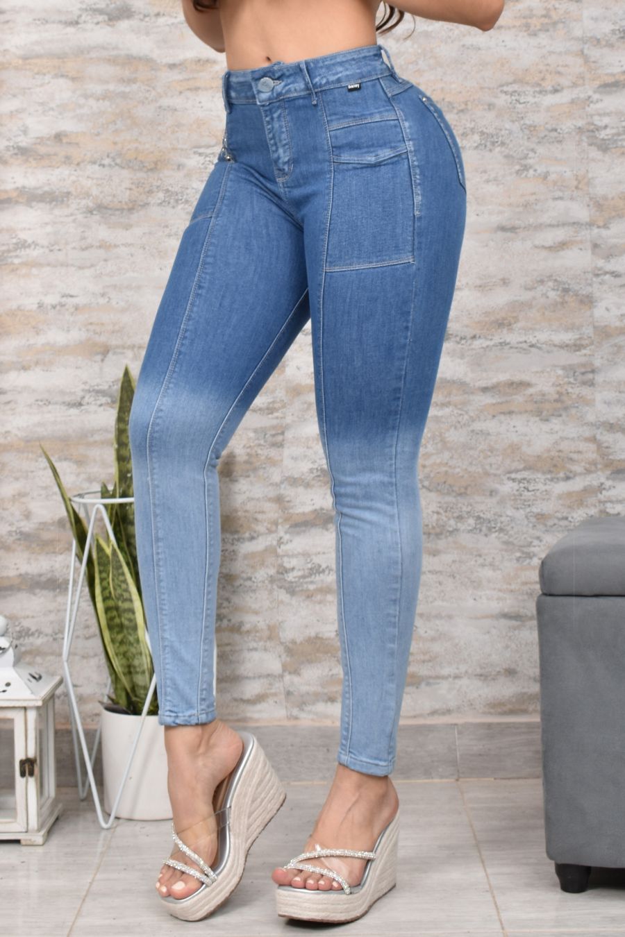 Jean Mujer Levanta Cola (C-BK40155-T) ●