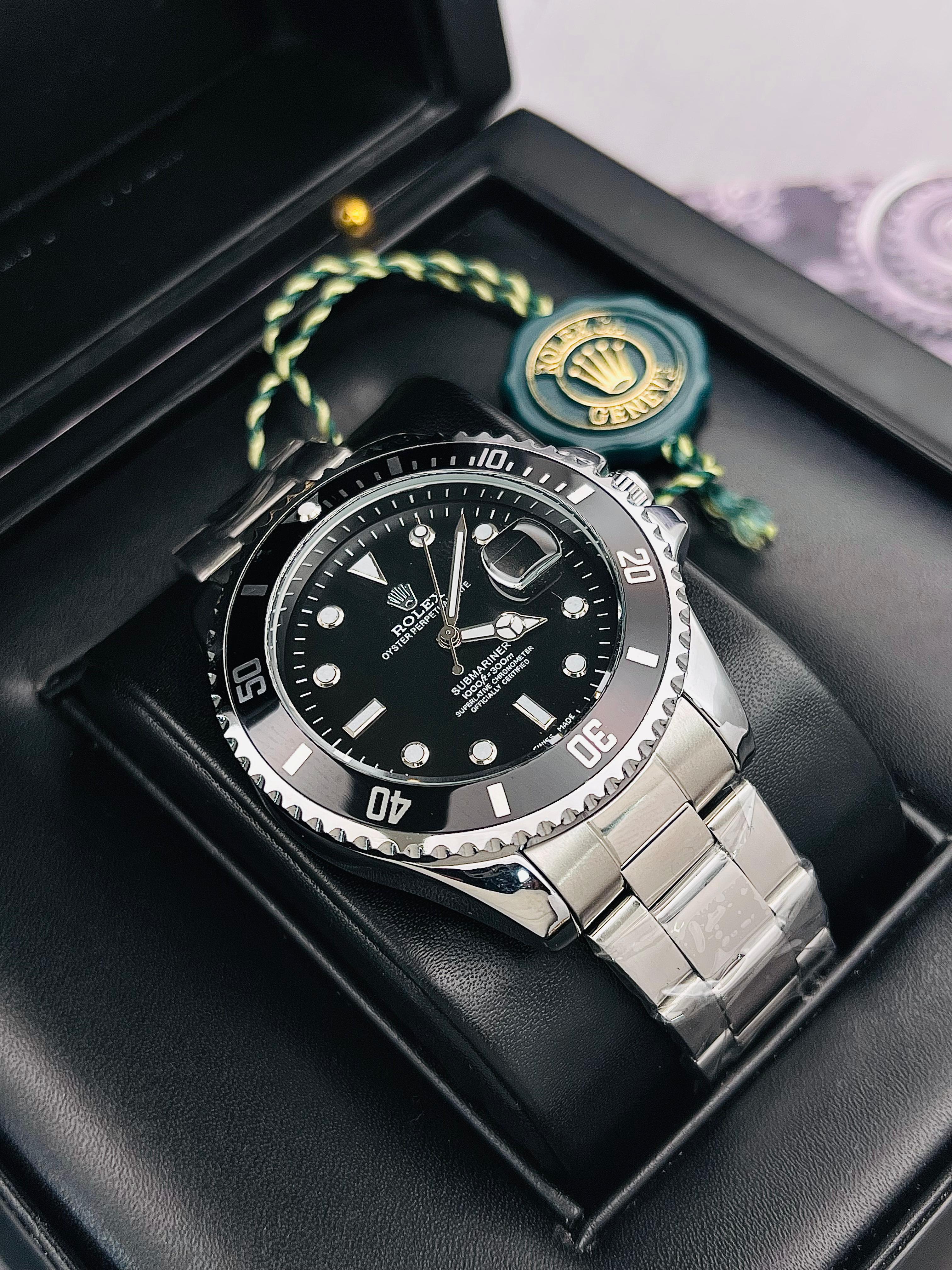Submariner Watch (C-826280-S)