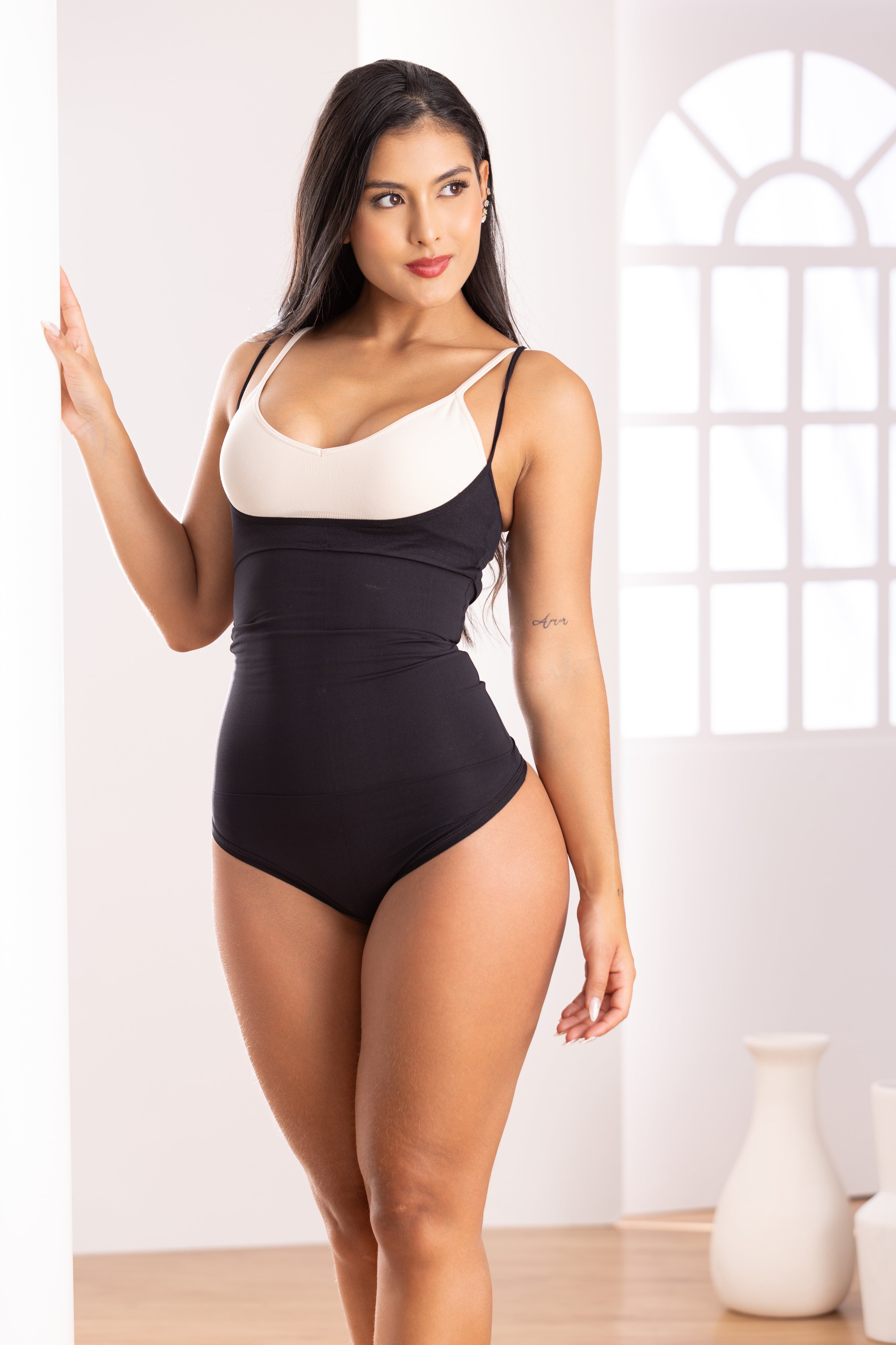 Body Moldeador Senos Libres 203 (C-1644714-S)