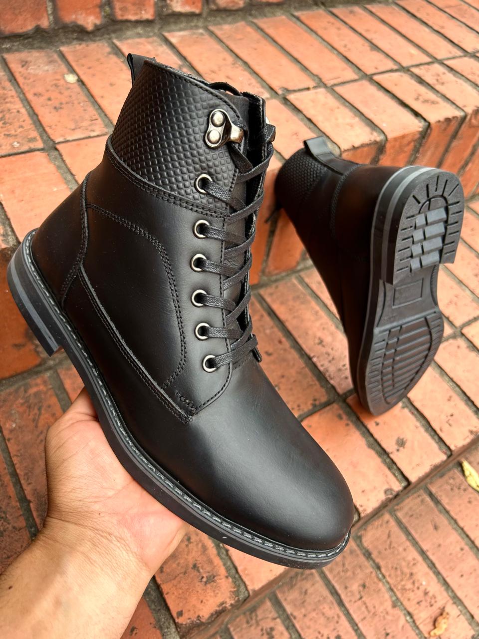 Botas en cuero (C-1726841-S)