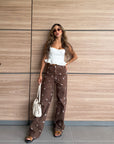 PANTALON BOTA RECTA BLANCO - CHOCOLATE