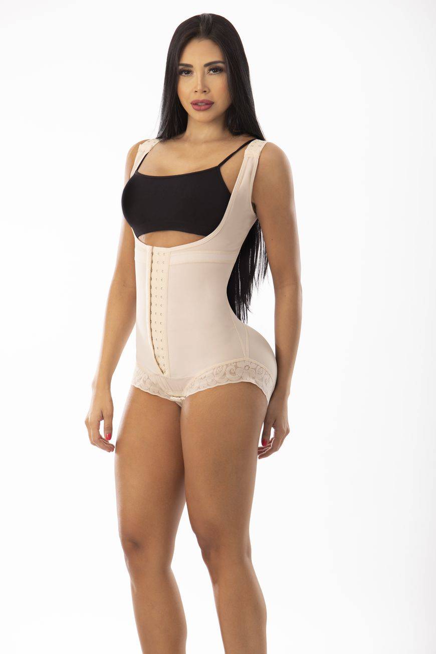 Faja Senos Libres Con Panti Corto (C-FP0411-M)