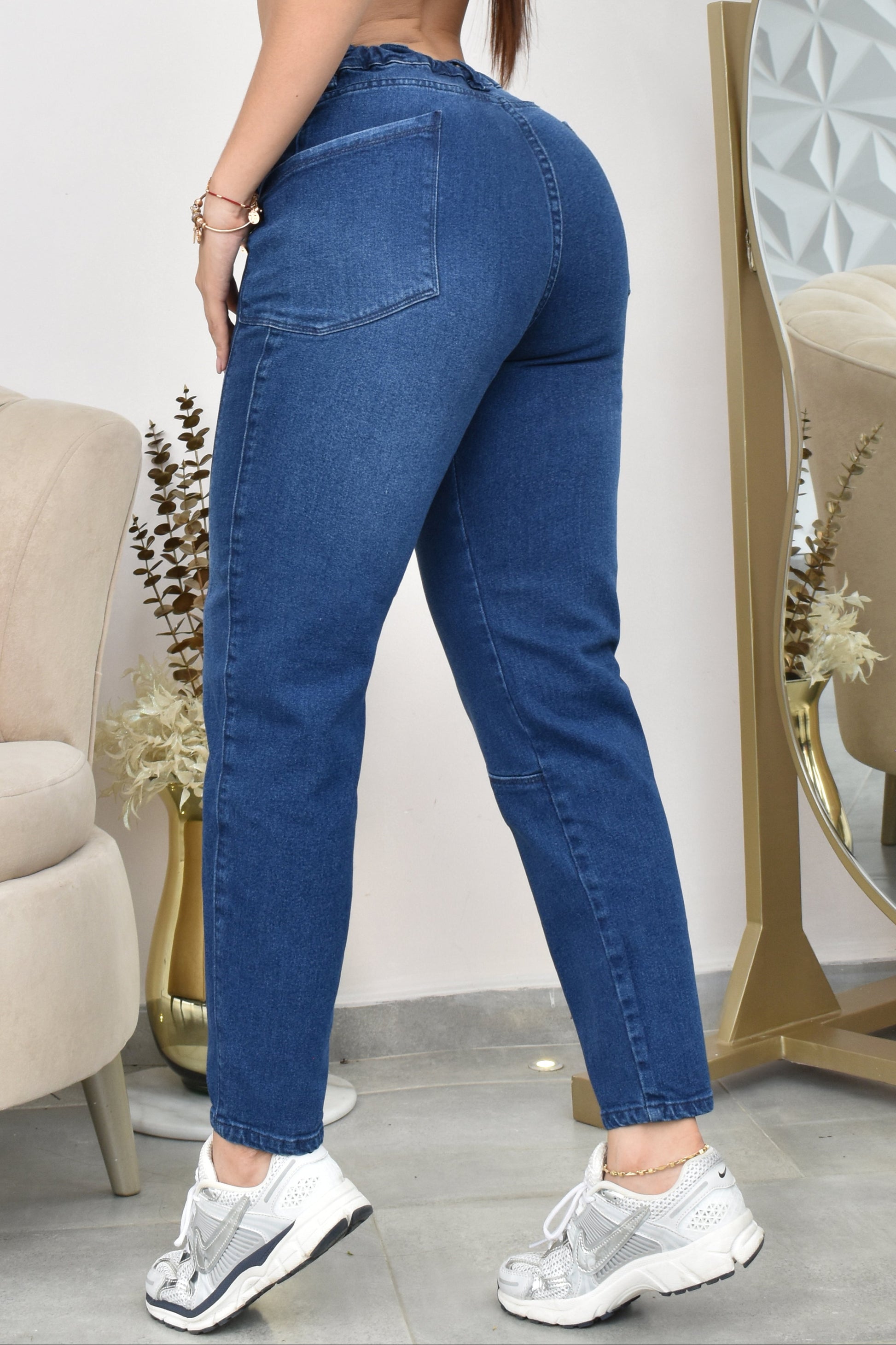 Jean Mujer Levanta Cola (C-B254031-T) ●