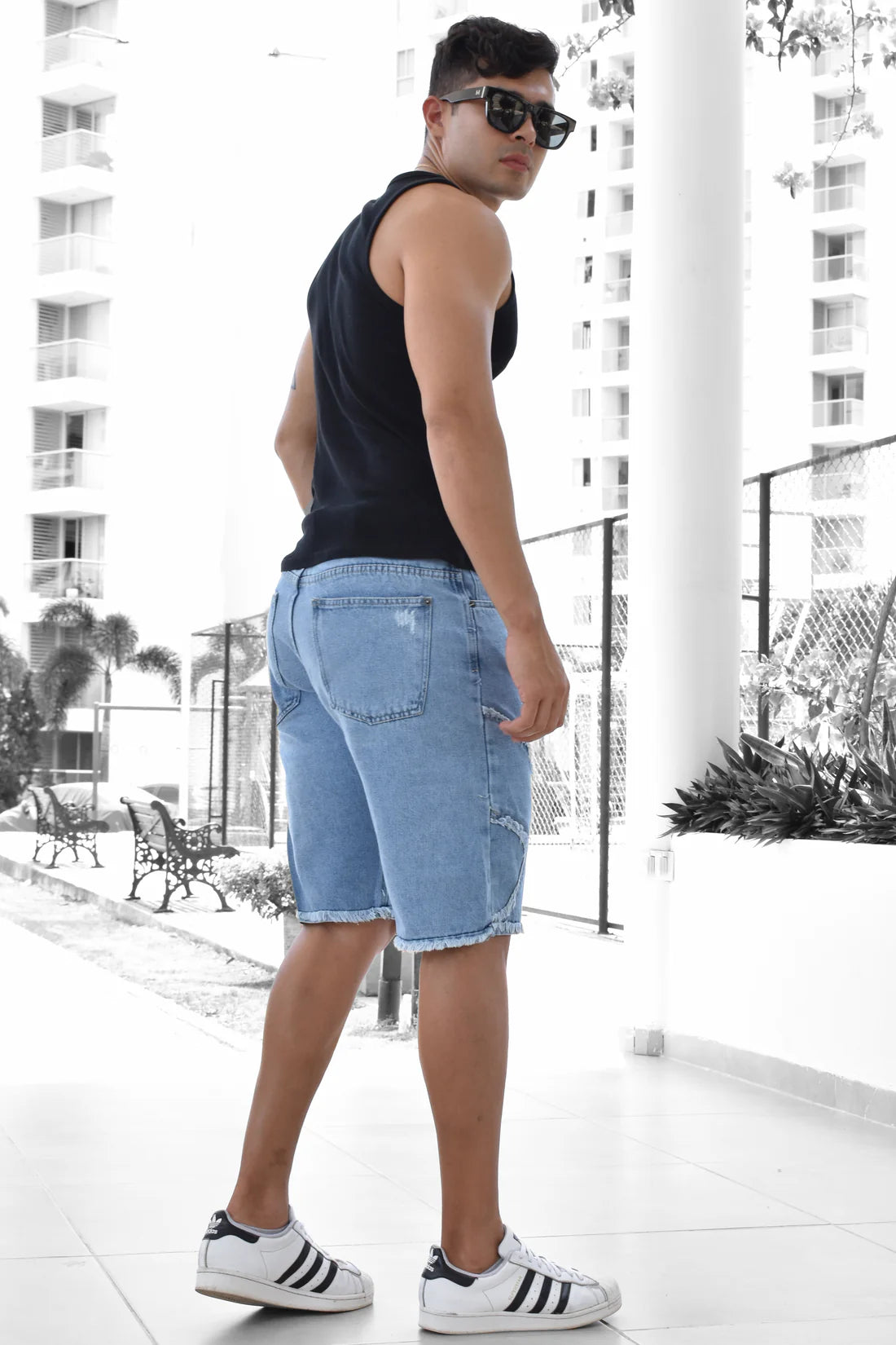 Bermuda Hombre Clásica (C-BD256502-T) ●