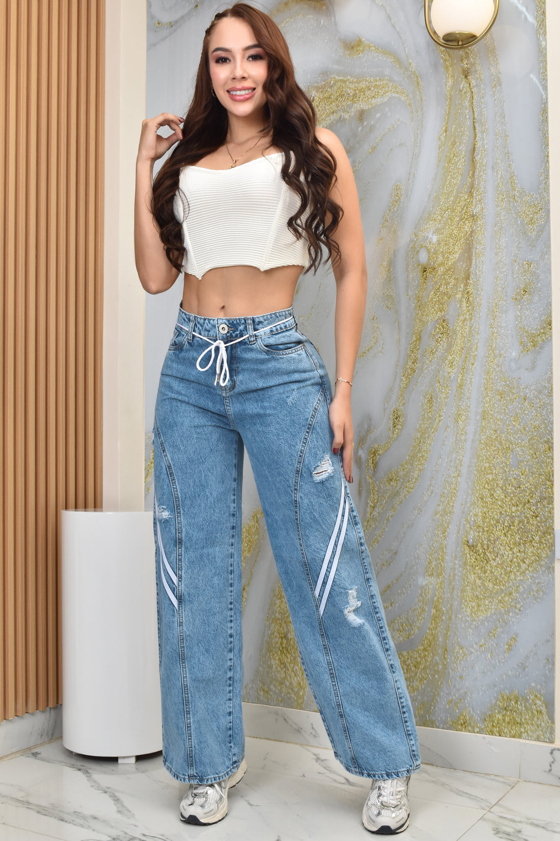 Jean Mujer Levanta Cola (C-BY254068-T) ●