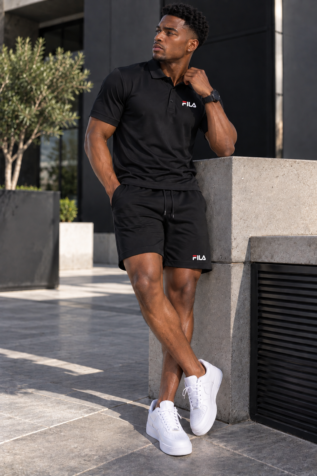 Conjunto para hombre con polo y bermuda negra