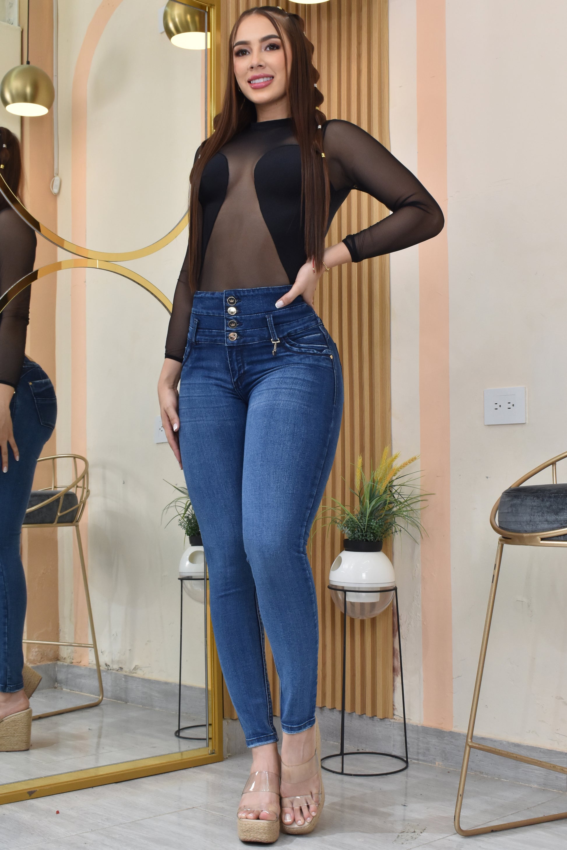 Jean Mujer Levanta Cola (C-B254018-T) ●