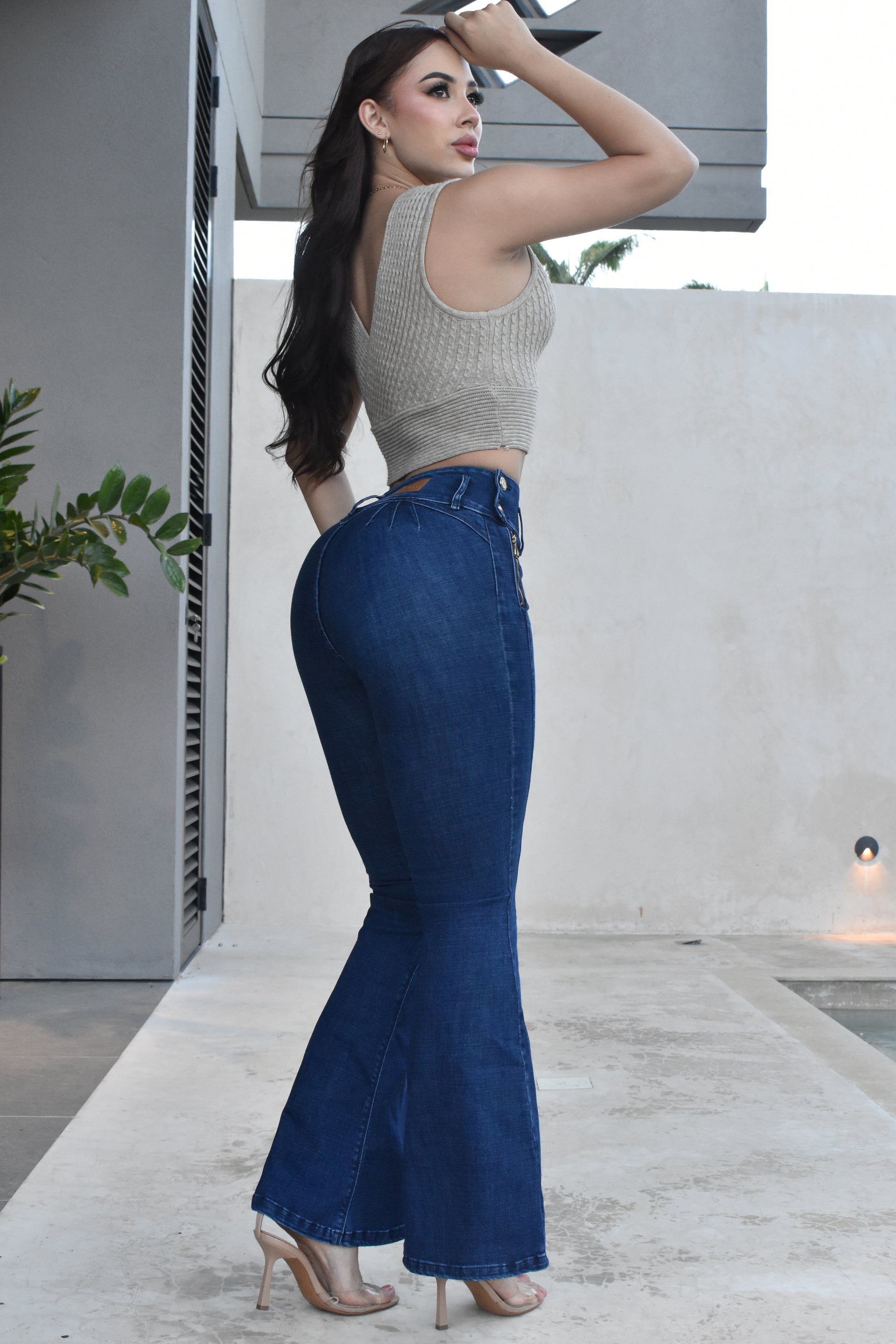 Jean Mujer Levanta Cola (C-B254064-T) ●