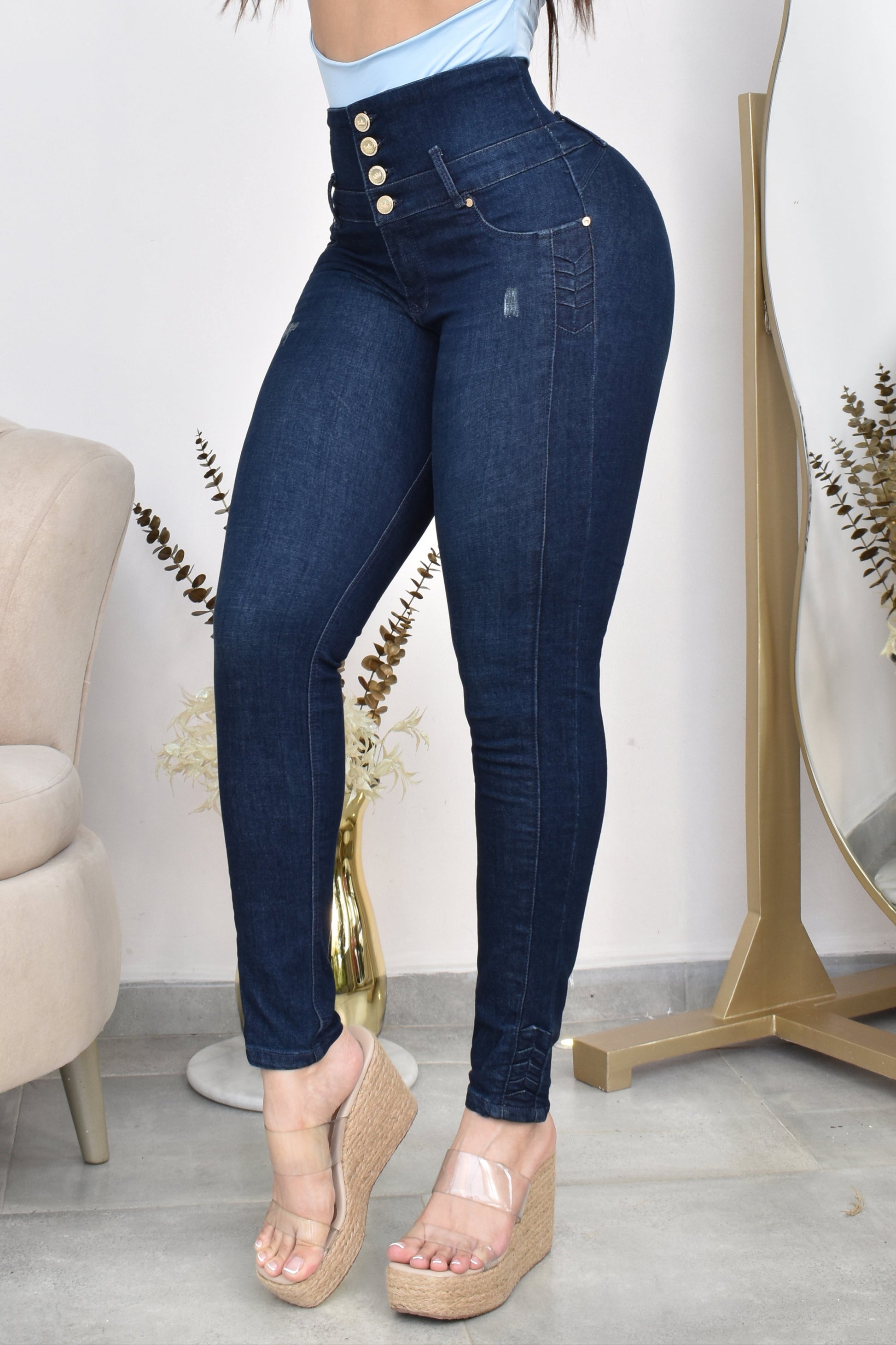Jean Mujer Levanta Cola (C-B254017-R) ●