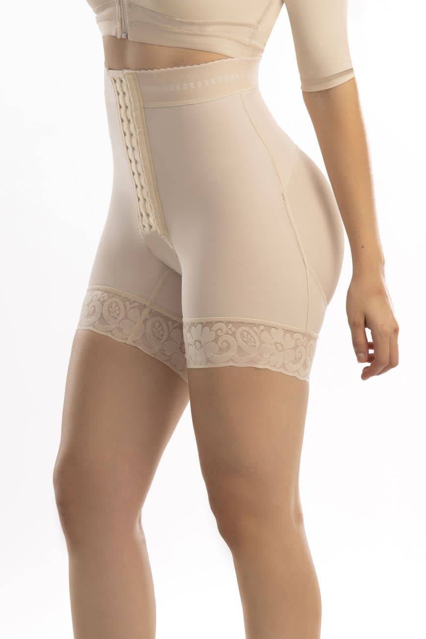 Faja Short Con Broche Delantero (C-FP810_2-M)